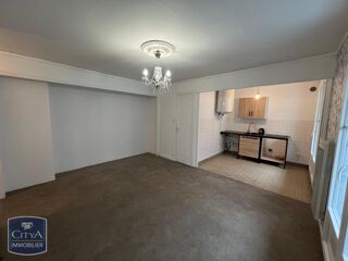  Appartement à louer 3 pièces 49 m²