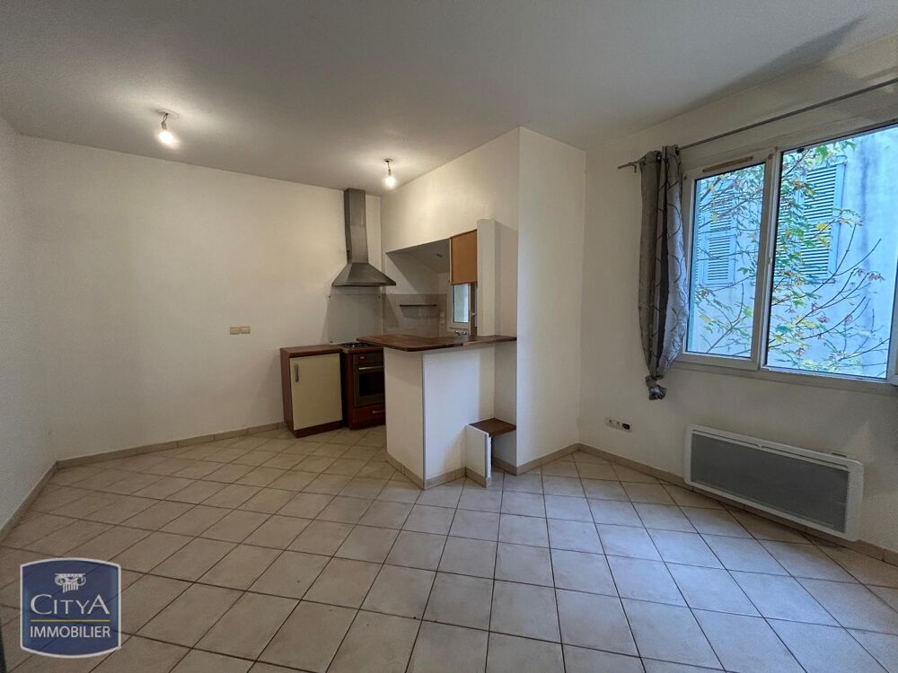 location Appartement - 2 pièce(s) - 38 m² Salon-de-Provence (13300)