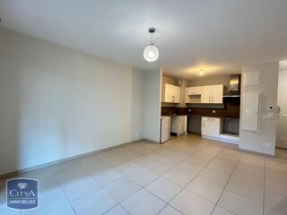  Appartement à louer 2 pièces 41 m²