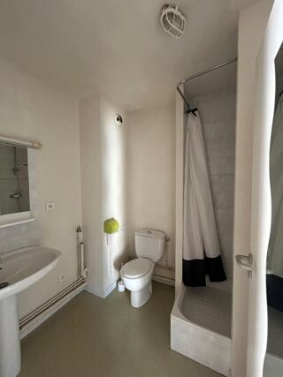  Appartement à louer 1 pièce 24 m²