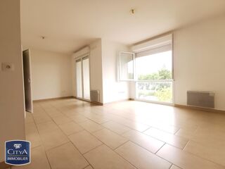  Appartement à louer 2 pièces 44 m²