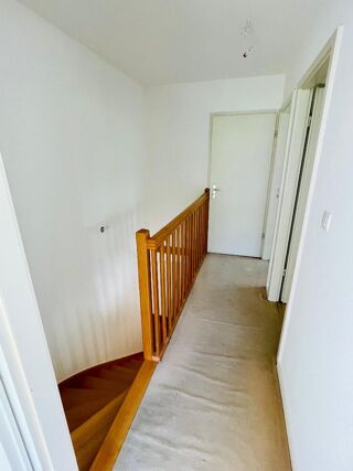  Appartement � vendre 4 pi�ces 84 m�