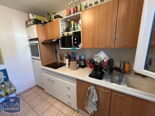  Maison à louer 4 pièces 81 m²