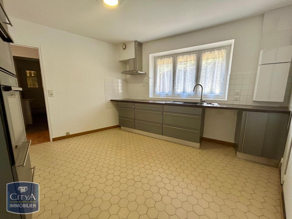 À LOUER : maison T4 située à Mareau aux Prés, un endroit....