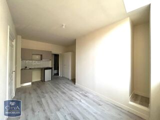 Appartement à louer 1 pièce 24 m²