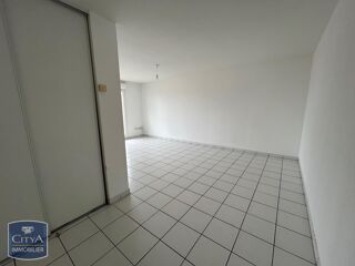  Appartement à louer 2 pièces 46 m²