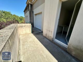 Appartement à louer 3 pièces 83 m²