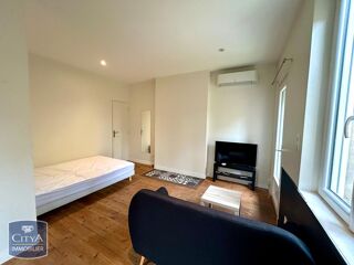  Appartement à louer 1 pièce 29 m²
