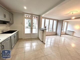  Appartement � louer 3 pi�ces 74 m�