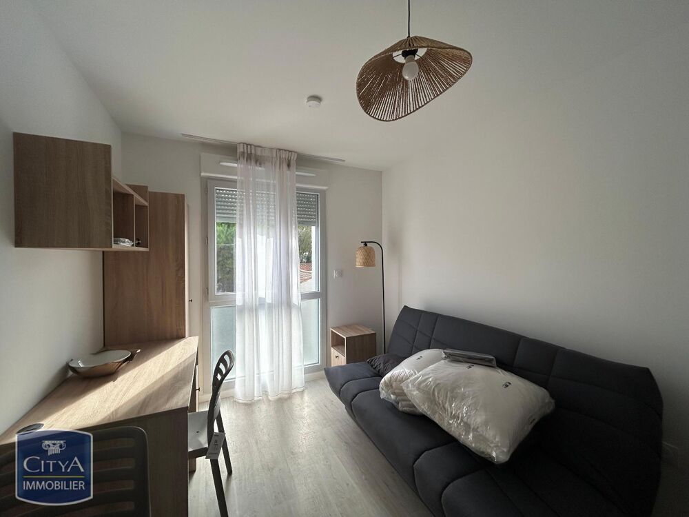 location Appartement - 1 pièce(s) - 18 m² La Rochelle (17000)