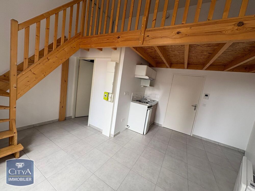 location Appartement - 1 pièce(s) - 31 m² La Couronne (16400)