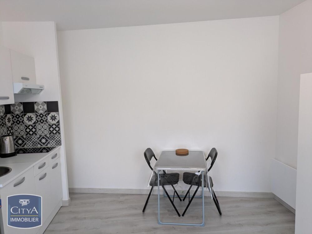À LOUER : Appartement T1 rénové de 20 m² à Bétheny Situé....