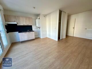  Appartement à louer 2 pièces 43 m²