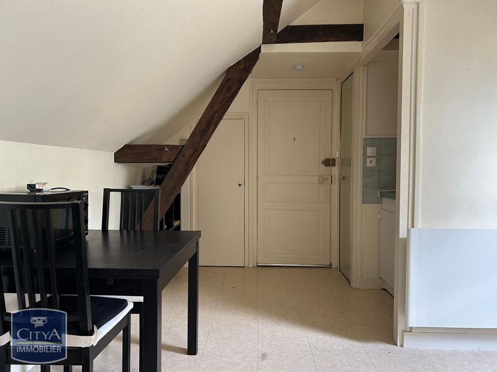 Gare Nord - À LOUER, charmant appartement ancien T1 meub....