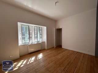  Appartement à louer 2 pièces 53 m²