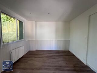  Appartement à louer 2 pièces 31 m²