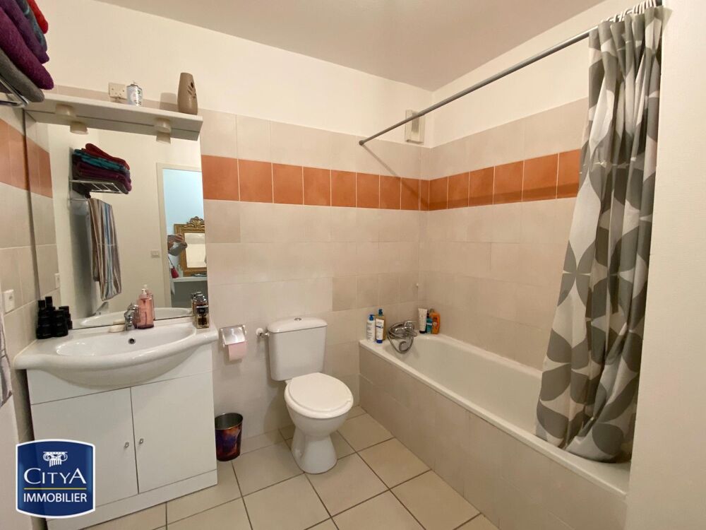 location Appartement - 2 pièce(s) - 53 m² Aubenas (07200)