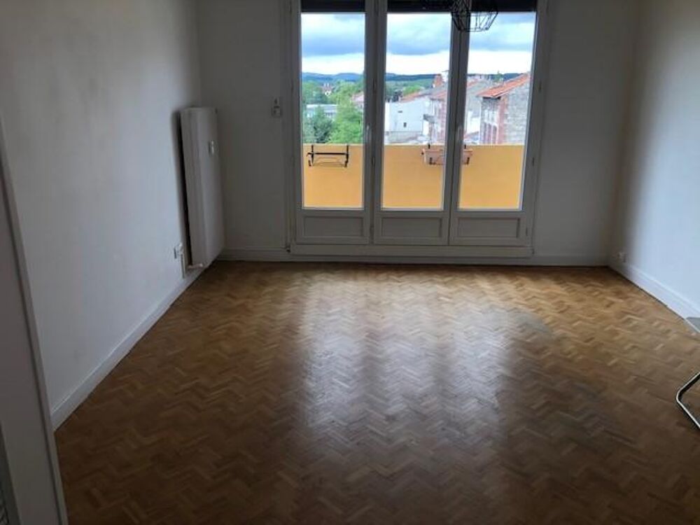 F3 ST GENEST LERPT prox centre - copropriété le Mainteno....