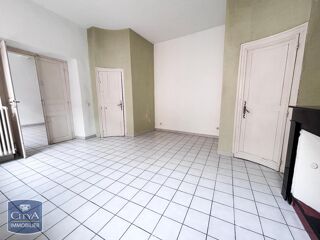  Appartement à louer 4 pièces 84 m²