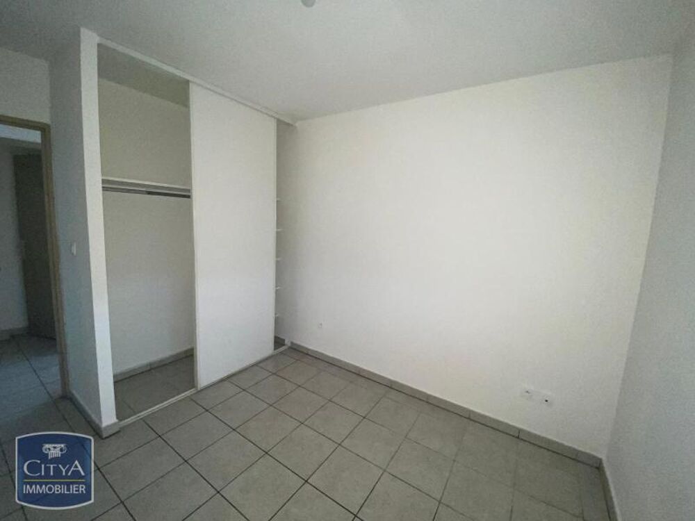 location Appartement - 3 pièce(s) - 75 m² Saint-Denis (97400)