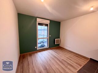  Appartement à louer 1 pièce 19 m²