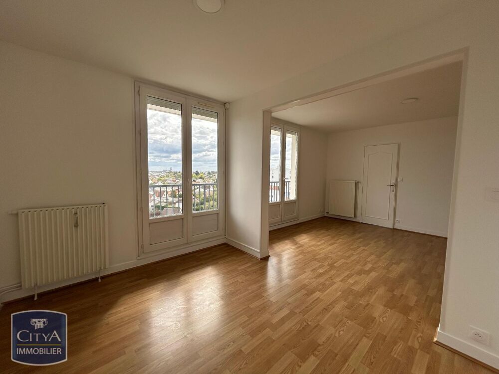 location Appartement - 4 pièce(s) - 70 m² Fleury-les-Aubrais (45400)
