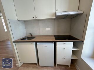  Appartement à louer 1 pièce 33 m²
