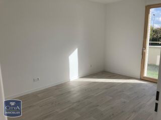  Appartement à louer 2 pièces 43 m²