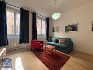  Appartement à louer 2 pièces 40 m²