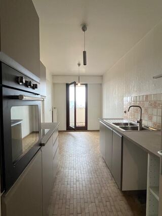  Appartement � louer 2 pi�ces 81 m�