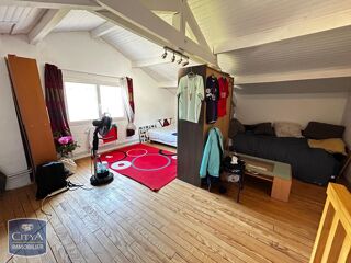  Appartement à louer 4 pièces 116 m²