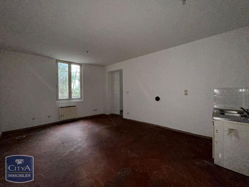 À LOUER : Appartement T2 au coeur de Carpentras, idéaleme....
