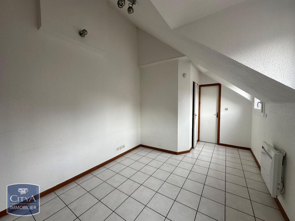 A LOUER APPARTEMENT T2 - Centre-ville Découvrez cet appa....