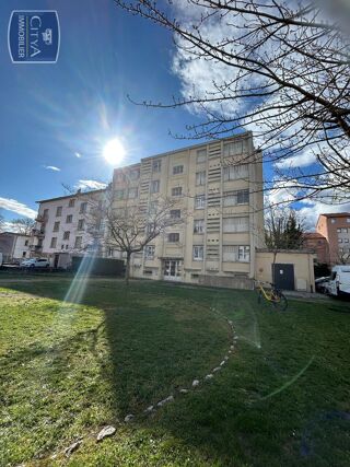  Appartement � louer 5 pi�ces 79 m�