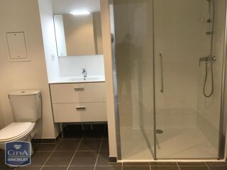  Appartement à louer 2 pièces 53 m²
