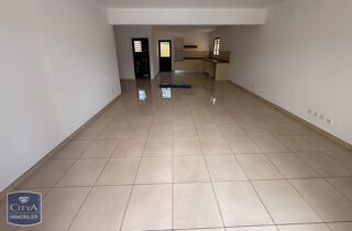  Maison à louer 4 pièces 109 m²