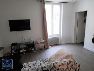  Appartement à louer 2 pièces 37 m²