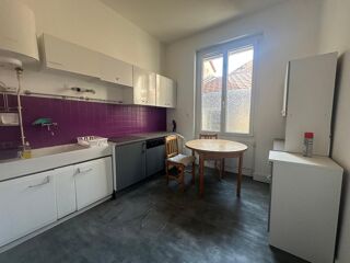  Appartement à louer 2 pièces 32 m²