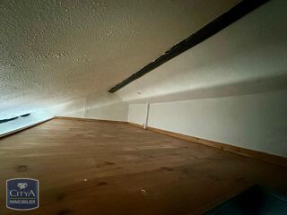  Appartement à louer 1 pièce 32 m²