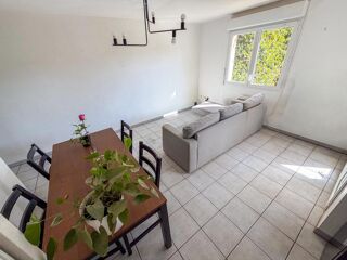  Appartement à louer 3 pièces 59 m²