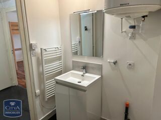  Appartement à louer 2 pièces 40 m²