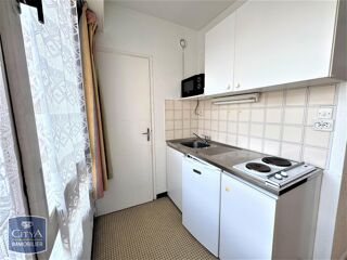  Appartement à louer 1 pièce 25 m²