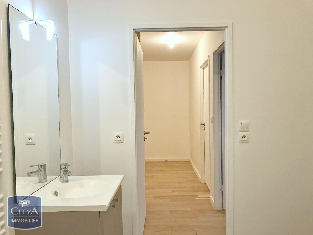 location Appartement - 2 pièce(s) - 47 m² Viroflay (78220)