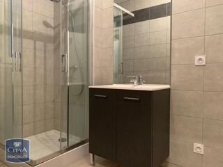  Appartement à louer 2 pièces 50 m²