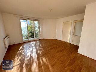  Appartement à louer 2 pièces 44 m²