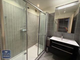 Appartement à louer 2 pièces 49 m²