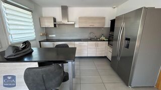  Appartement à louer 3 pièces 80 m²