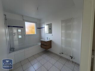 Appartement à louer 3 pièces 67 m²