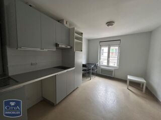  Appartement à louer 2 pièces 31 m²