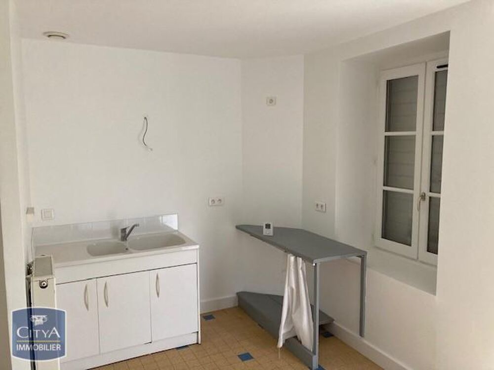 location Maison - 3 pièce(s) - 105 m² Quincié-en-Beaujolais (69430)